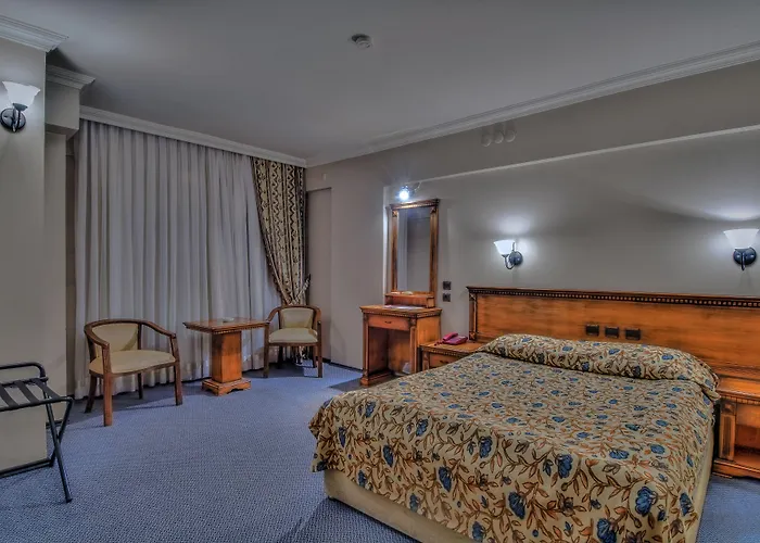 Готель Kutlucan Oldtown 3*