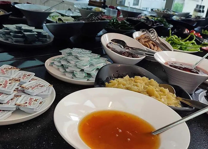 Kutlucan Oldtown 3* Бурса