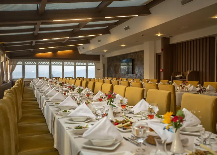 Kutlucan Oldtown Готель Бурса